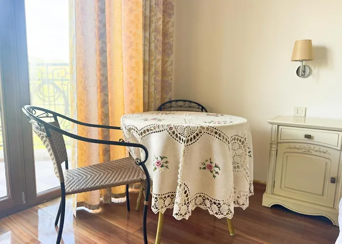 Port Palace 2 公寓