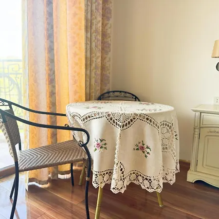 Port Palace 2 Апартаменты