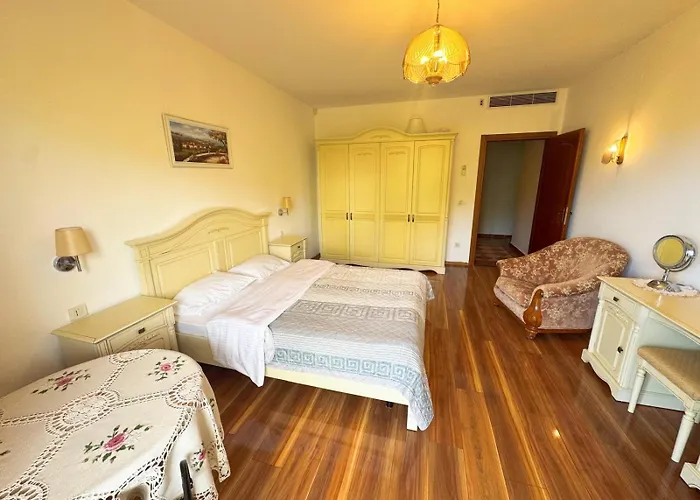 Apartment Port Palace 2